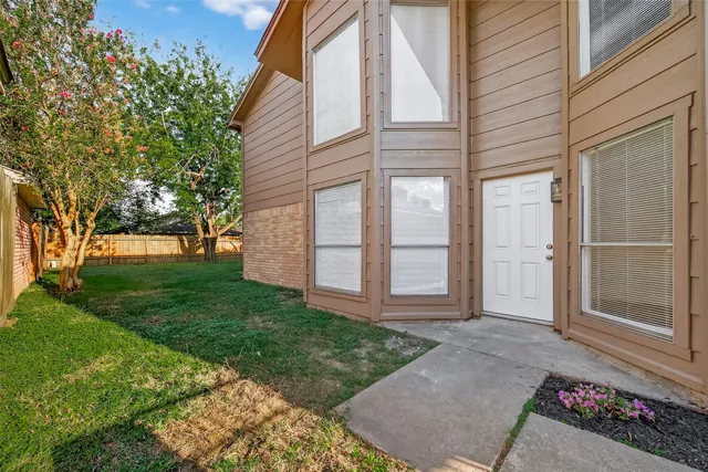 $281,500 | 10726 Buffalo Bend Drive, Houston, TX 77064