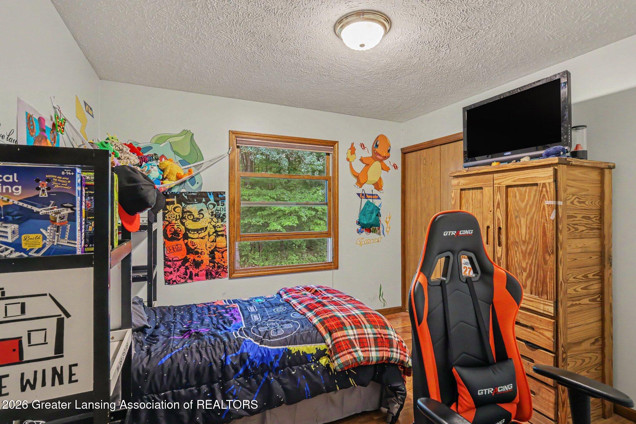 14112 Woodbury Road Haslett, MI 48840 - Photo 19 of 51 015_file_9791