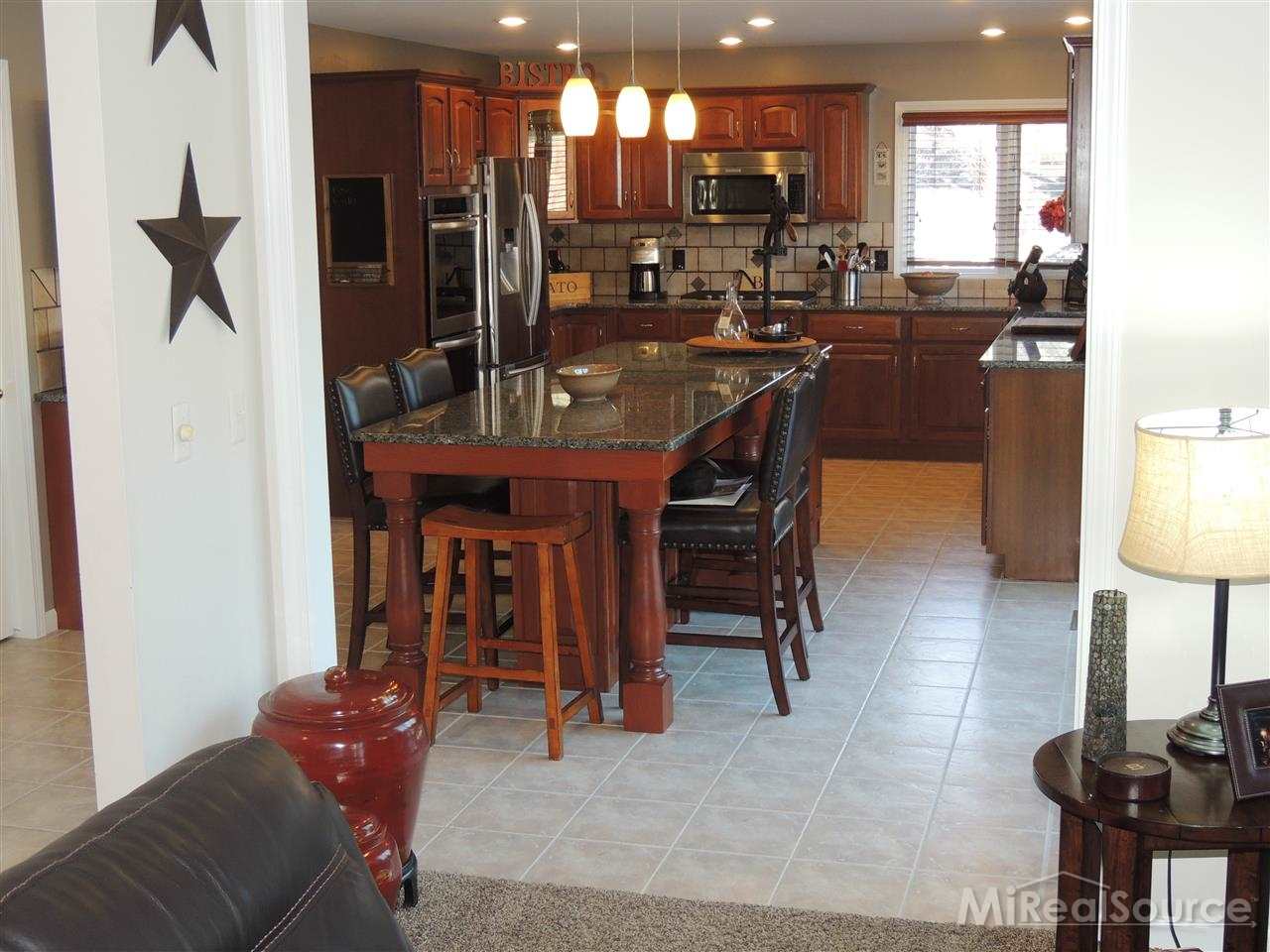 648 Appoline Court Rochester, MI 48307 - Photo 10 of 45