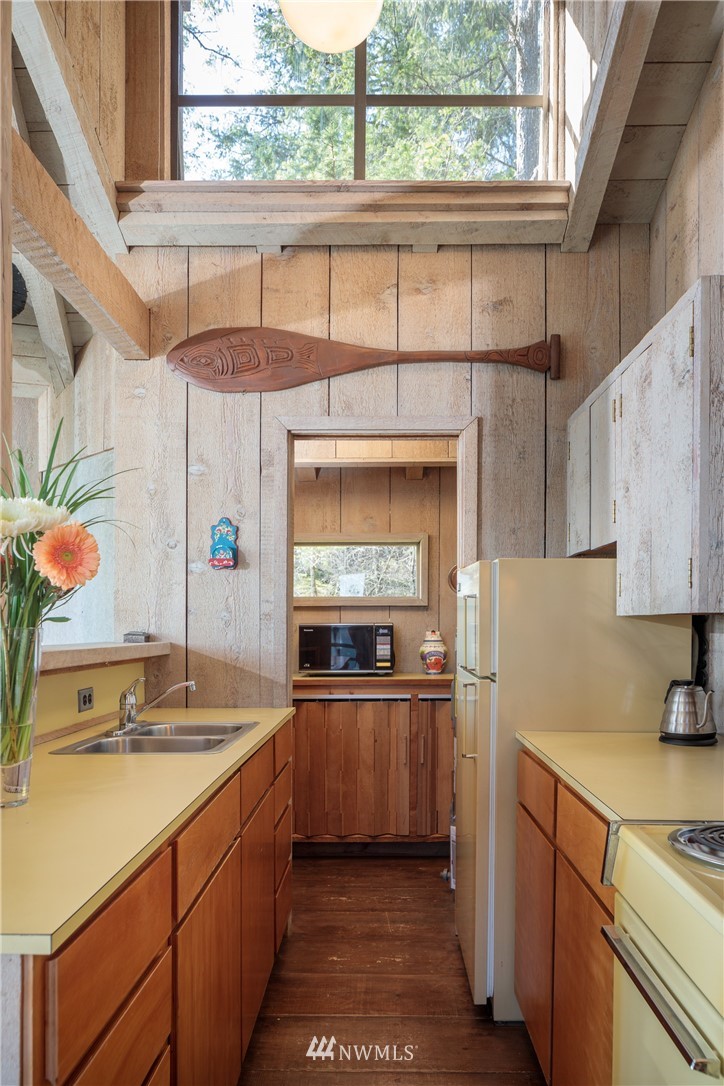 690 Broken Point Road Shaw Island, WA 98286 - Photo 28 of 33 Gallery Image 28