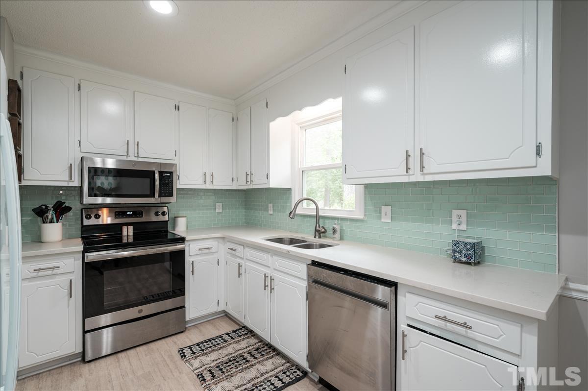 3509 Castlegate Drive Raleigh, NC 27616 - Photo 7 of 18