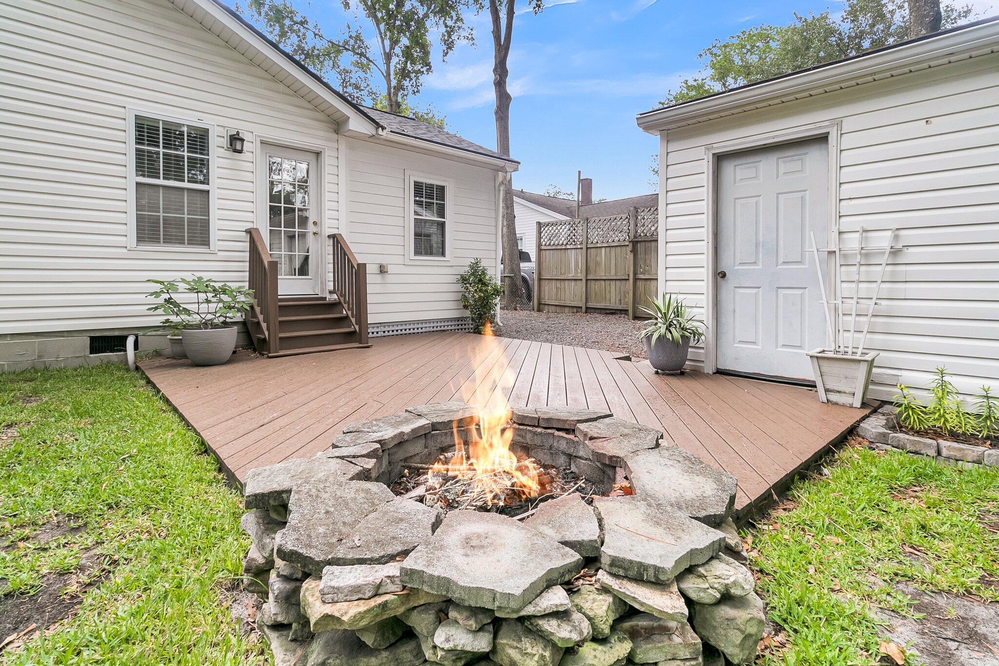 1607 Pinecrest Road Charleston, SC 29407 - Photo 6 of 38 CREM - 1607 Pinecrest Rd exteriors-8