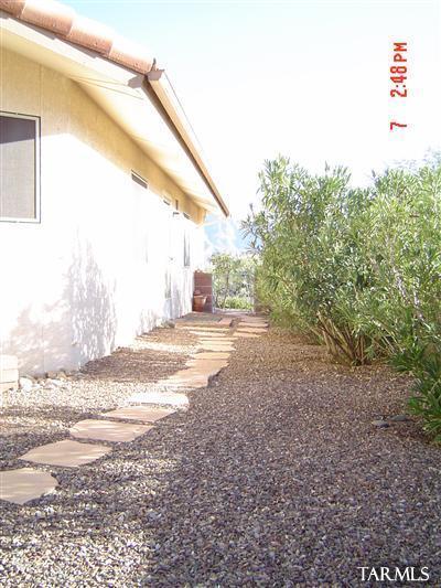 1275 East Royal Oak Road Tucson, AZ 85755 - Photo 11 of 16