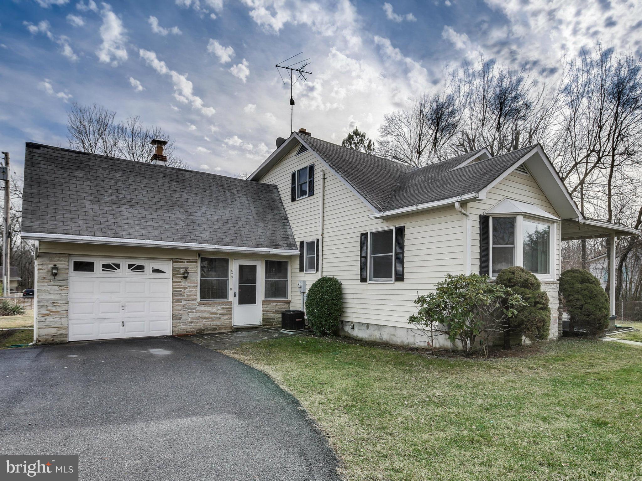 529 Wampler Road Baltimore, MD 21220 - Photo 6 of 21 Exterior (Front)