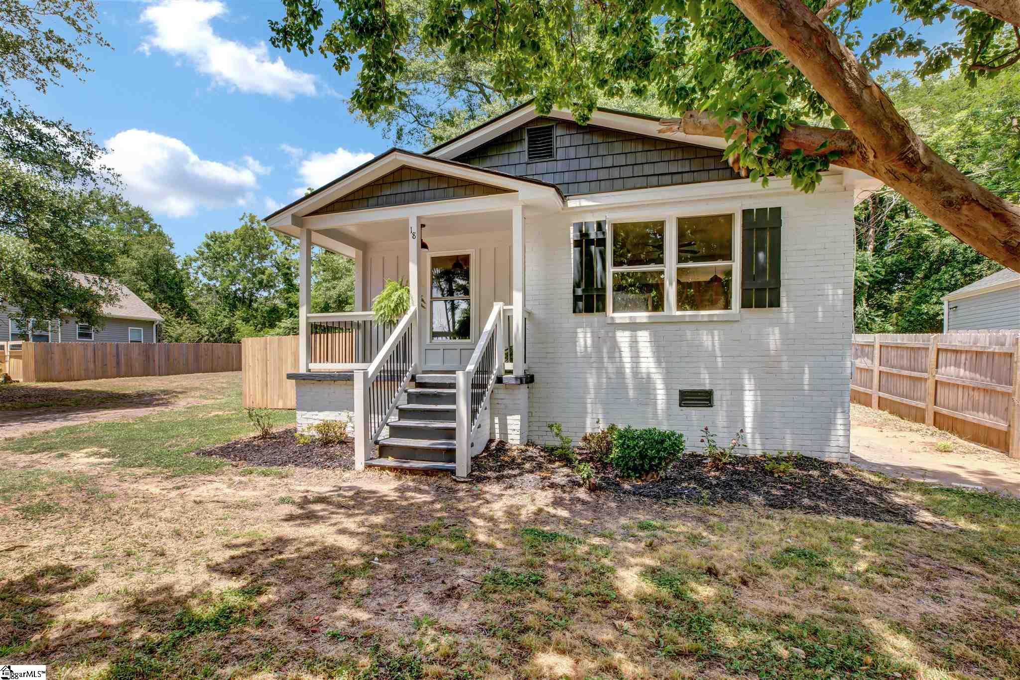 18 Harris Lane Greenville, SC 29607 - Photo 2 of 13 Gallery Image 2