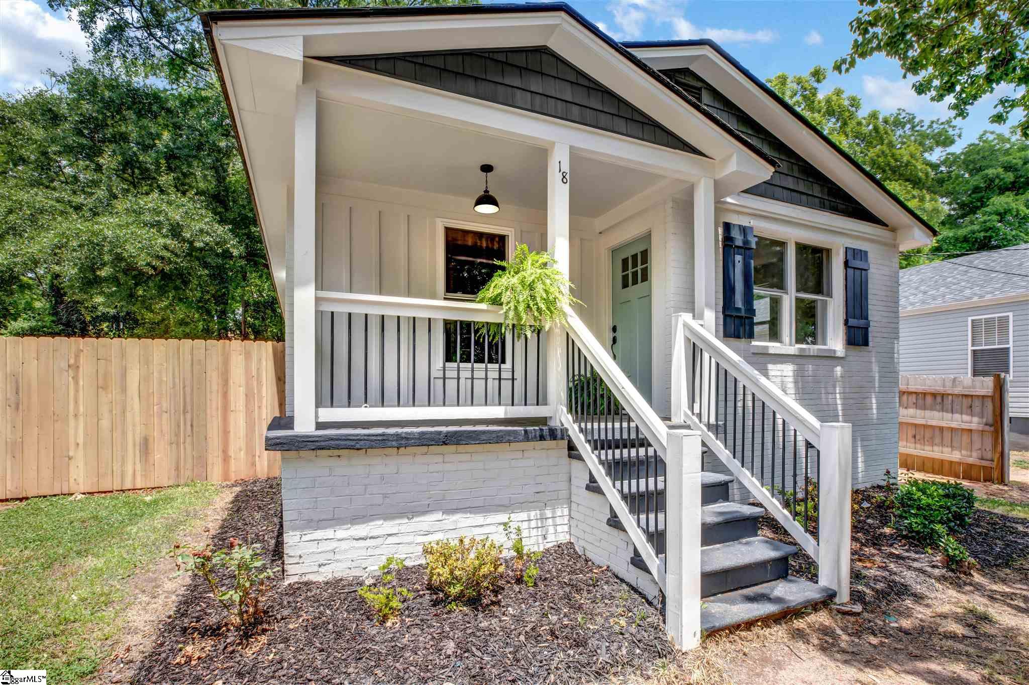 18 Harris Lane Greenville, SC 29607 - Photo 3 of 13 Gallery Image 3