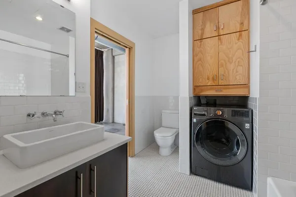 $2,495 | 345 North 6th Avenue, Unit 406, Minneapolis, MN 55401