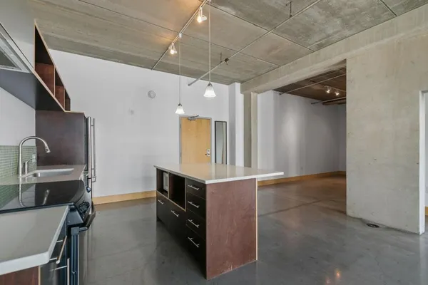 $2,495 | 345 North 6th Avenue, Unit 406, Minneapolis, MN 55401