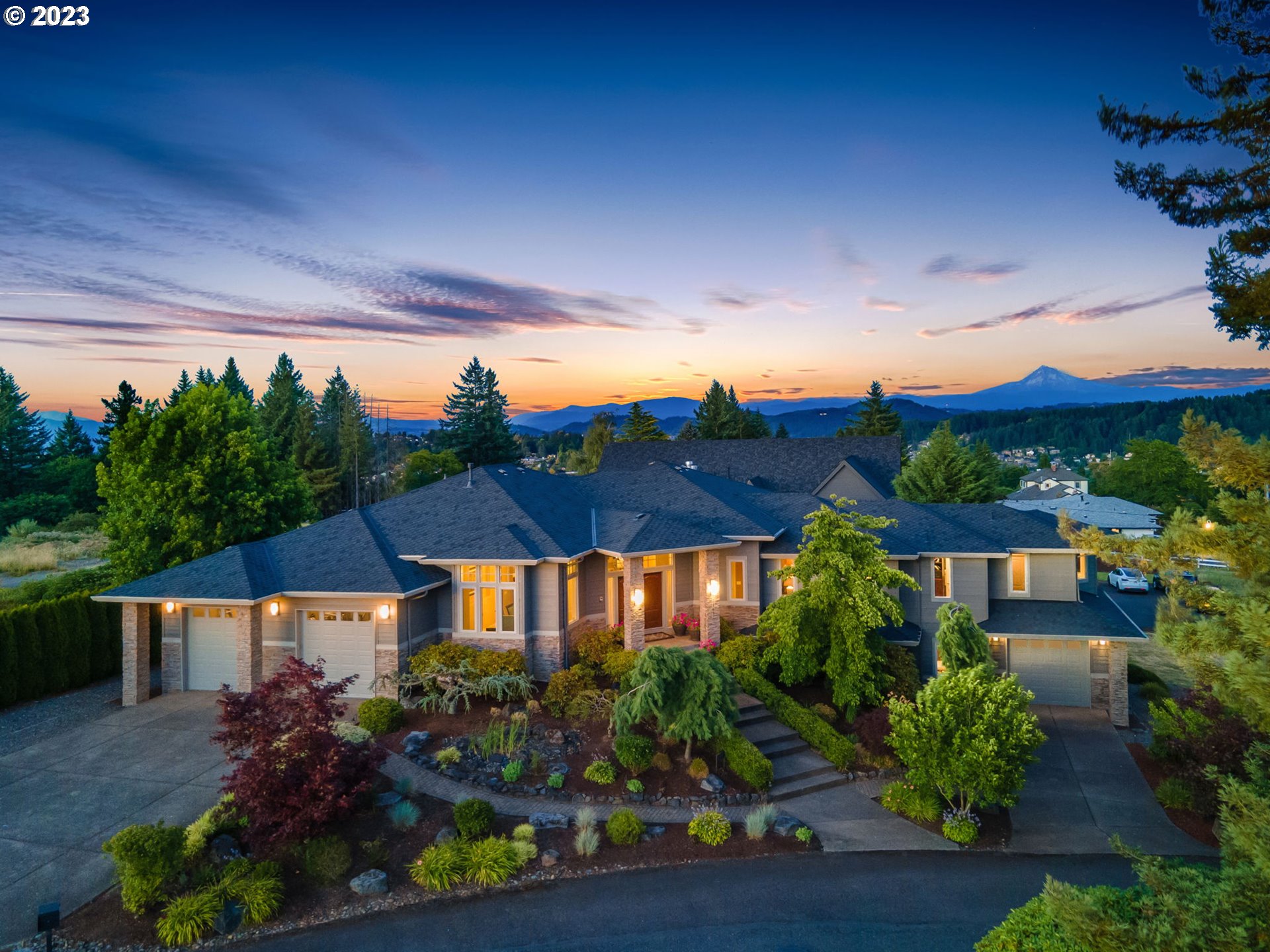 12169 Southeast Ridgecrest Road Happy Valley, OR 97086 - Photo 1 of 40 Gallery Image 1