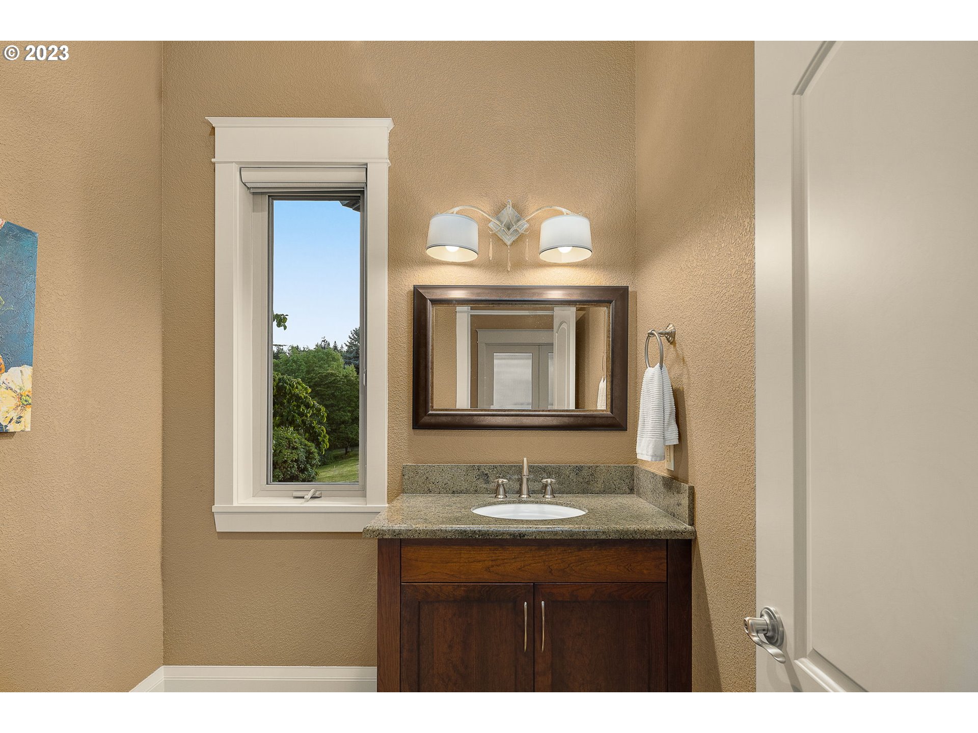 12169 Southeast Ridgecrest Road Happy Valley, OR 97086 - Photo 27 of 40 Gallery Image 27