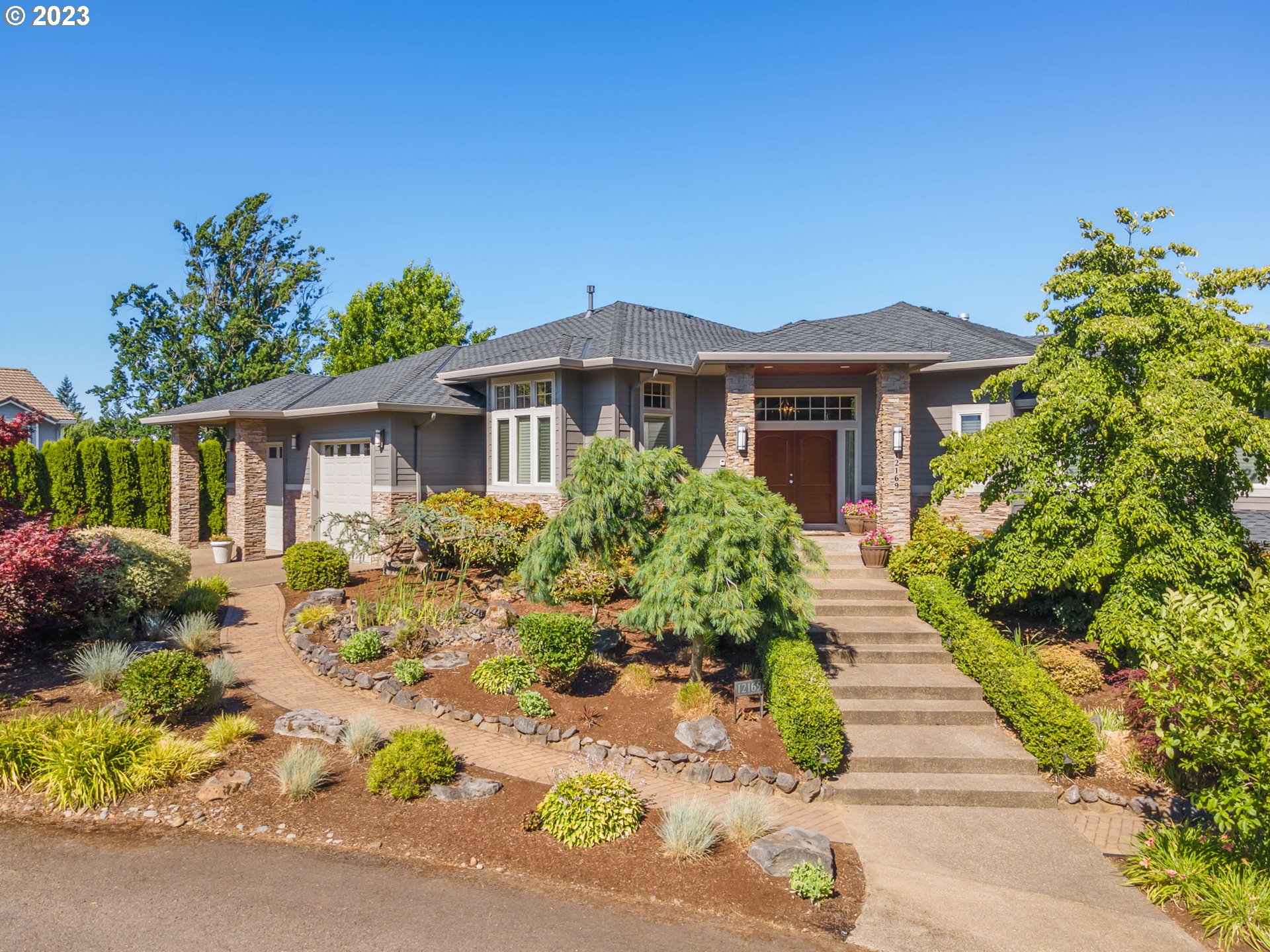 12169 Southeast Ridgecrest Road Happy Valley, OR 97086 - Photo 3 of 40 Gallery Image 3
