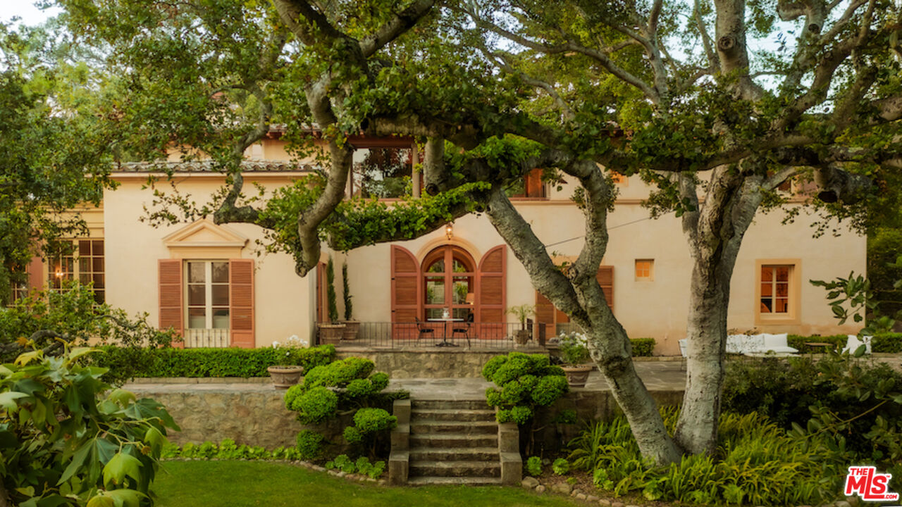 405 Toro Canyon Road Carpinteria, CA 93013 - Photo 2 of 75