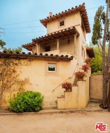 $14,500,000 | 405 Toro Canyon Road, Carpinteria, CA 93013