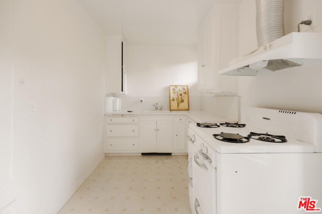 405 Toro Canyon Road Carpinteria, CA 93013 - Photo 55 of 75