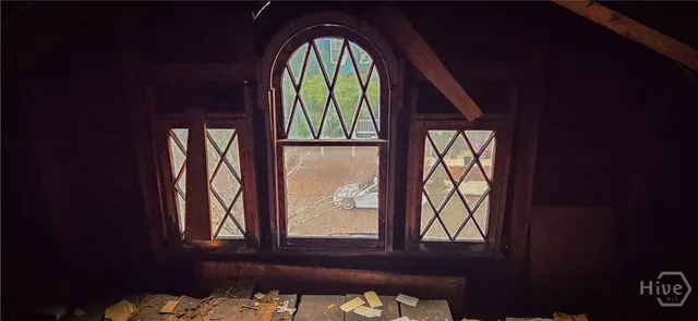 $385,900 | 218 West 38th Street, Savannah, GA 31401