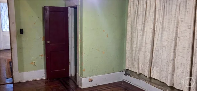 $385,900 | 218 West 38th Street, Savannah, GA 31401