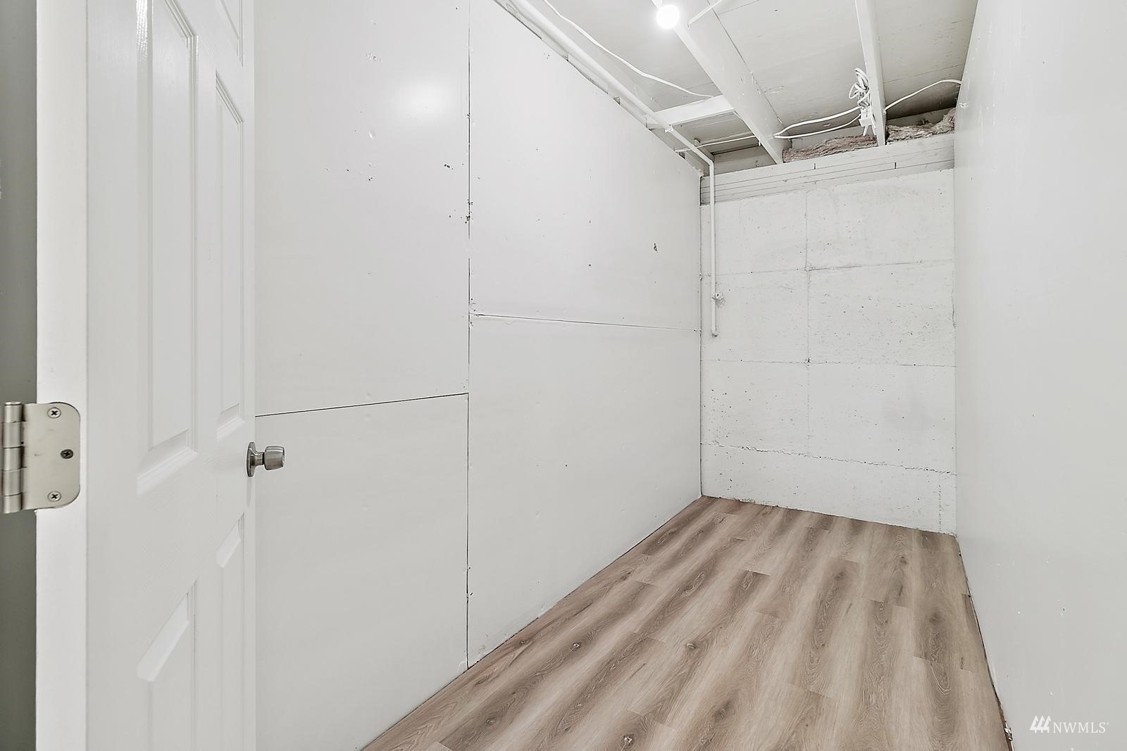 33330 29th Place Southwest Federal Way, WA 98023 - Photo 32 of 37 a view of room