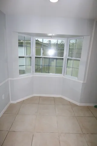 $2,000 | 12615 Huntington Venture Drive, Houston, TX 77099