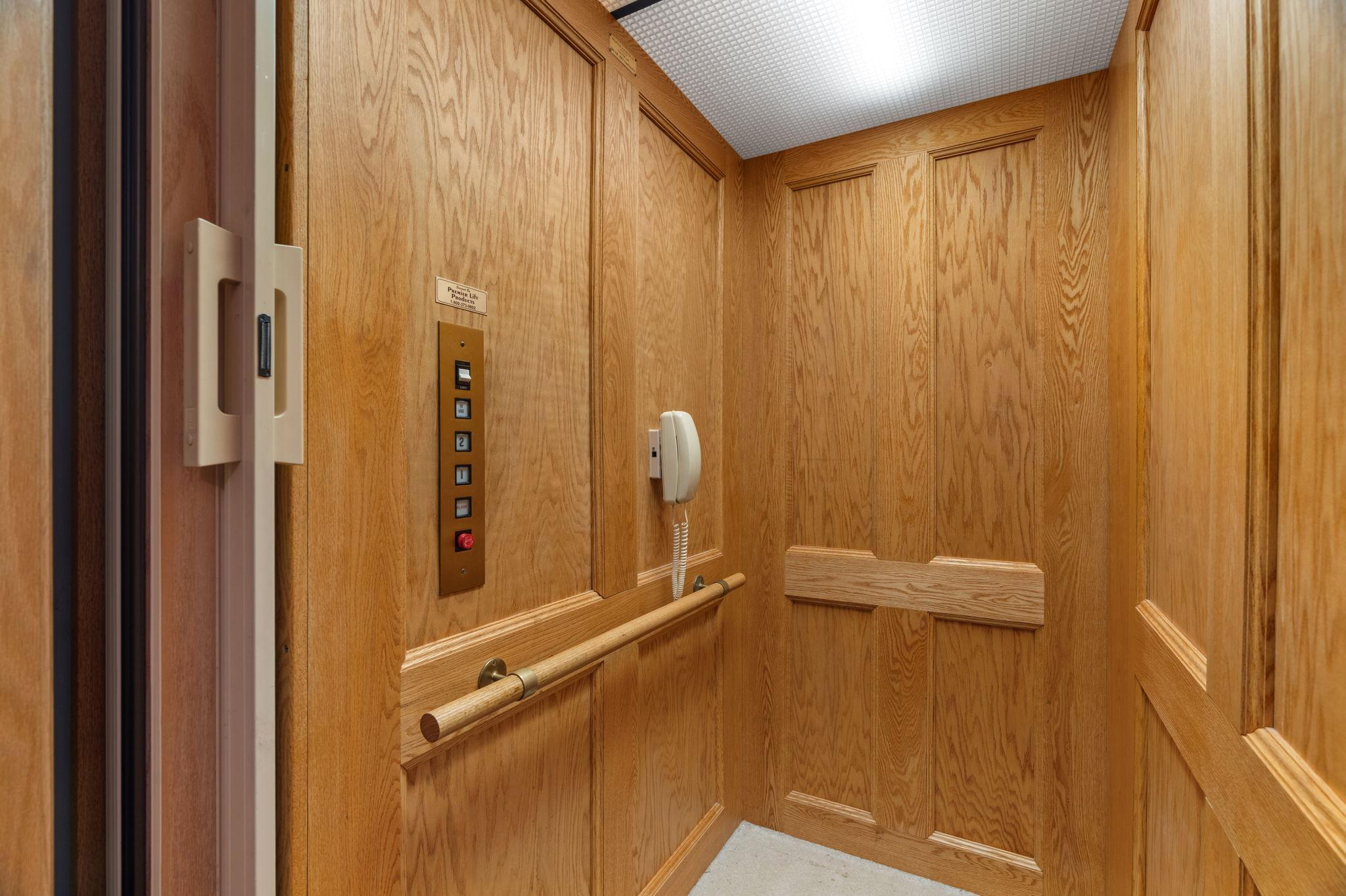 8975 Hunters Way Apple Valley, MN 55124 - Photo 17 of 27 Gallery Image 17