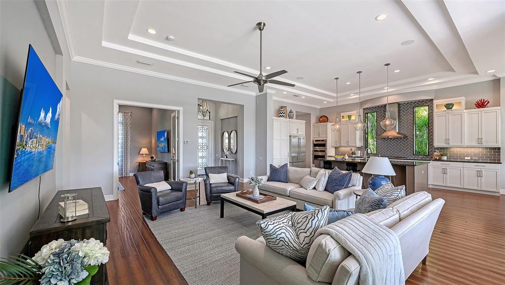 15810 Castle Park Terrace Lakewood Ranch, FL 34202 - Photo 16 of 75