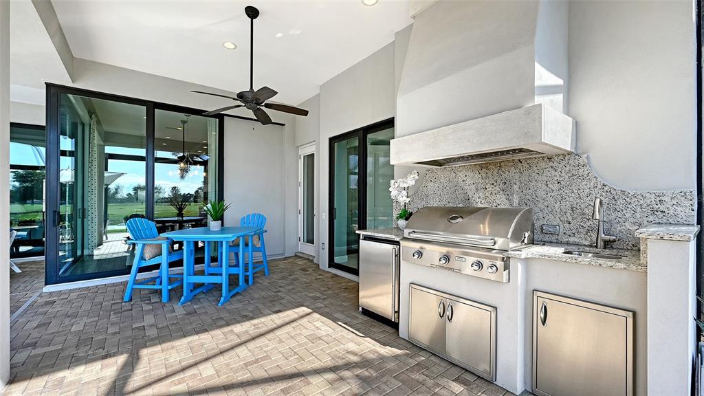 15810 Castle Park Terrace Lakewood Ranch, FL 34202 - Photo 44 of 75