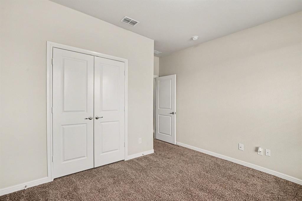 905 Falcon Road Argyle, TX 76226 - Photo 11 of 25
