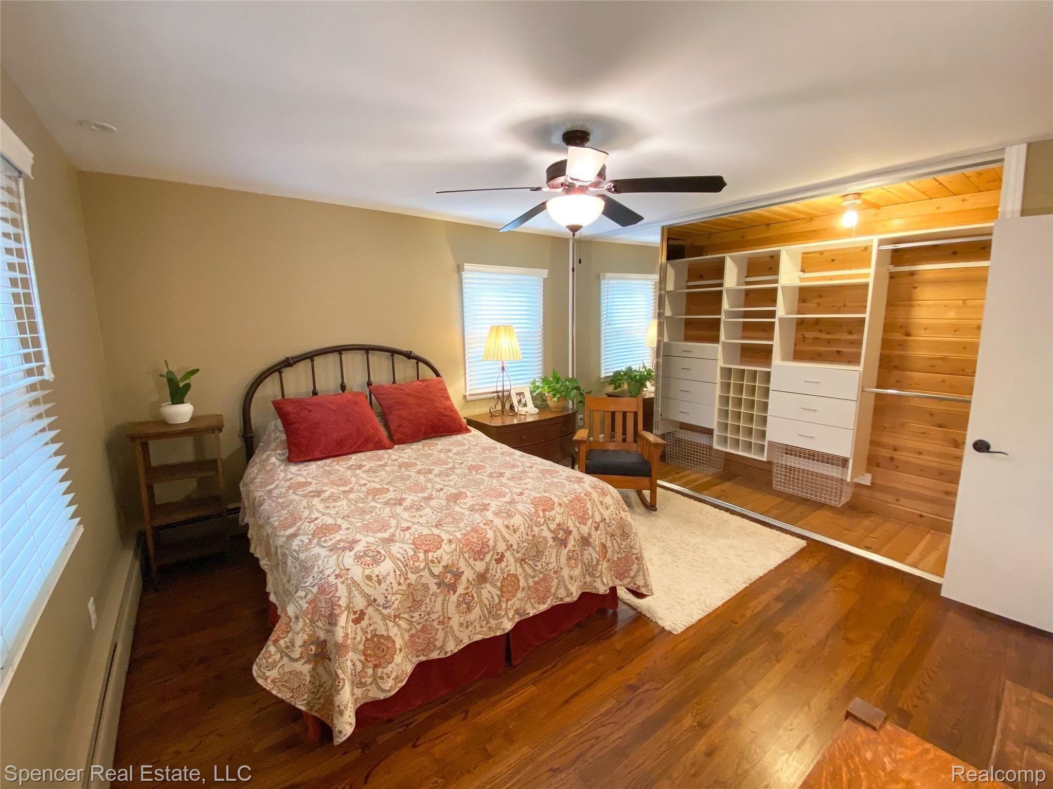 6170 Overlook Road Clarkston, MI 48346 - Photo 12 of 30 Master Bedroom