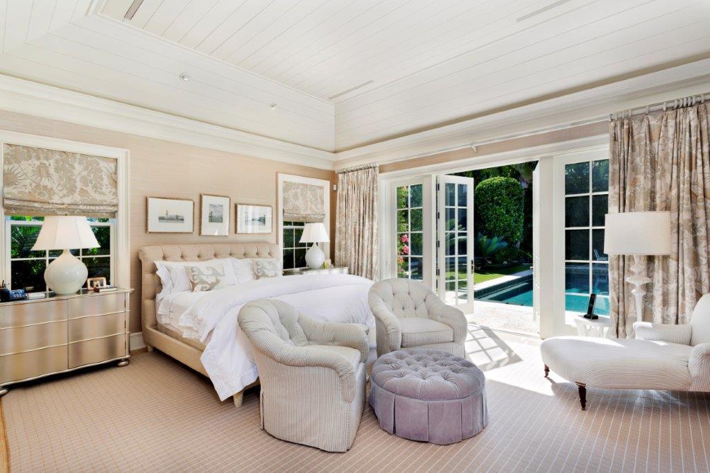 324 Garden Road Palm Beach, FL 33480 - Photo 12 of 26 MASTER BEDROOM