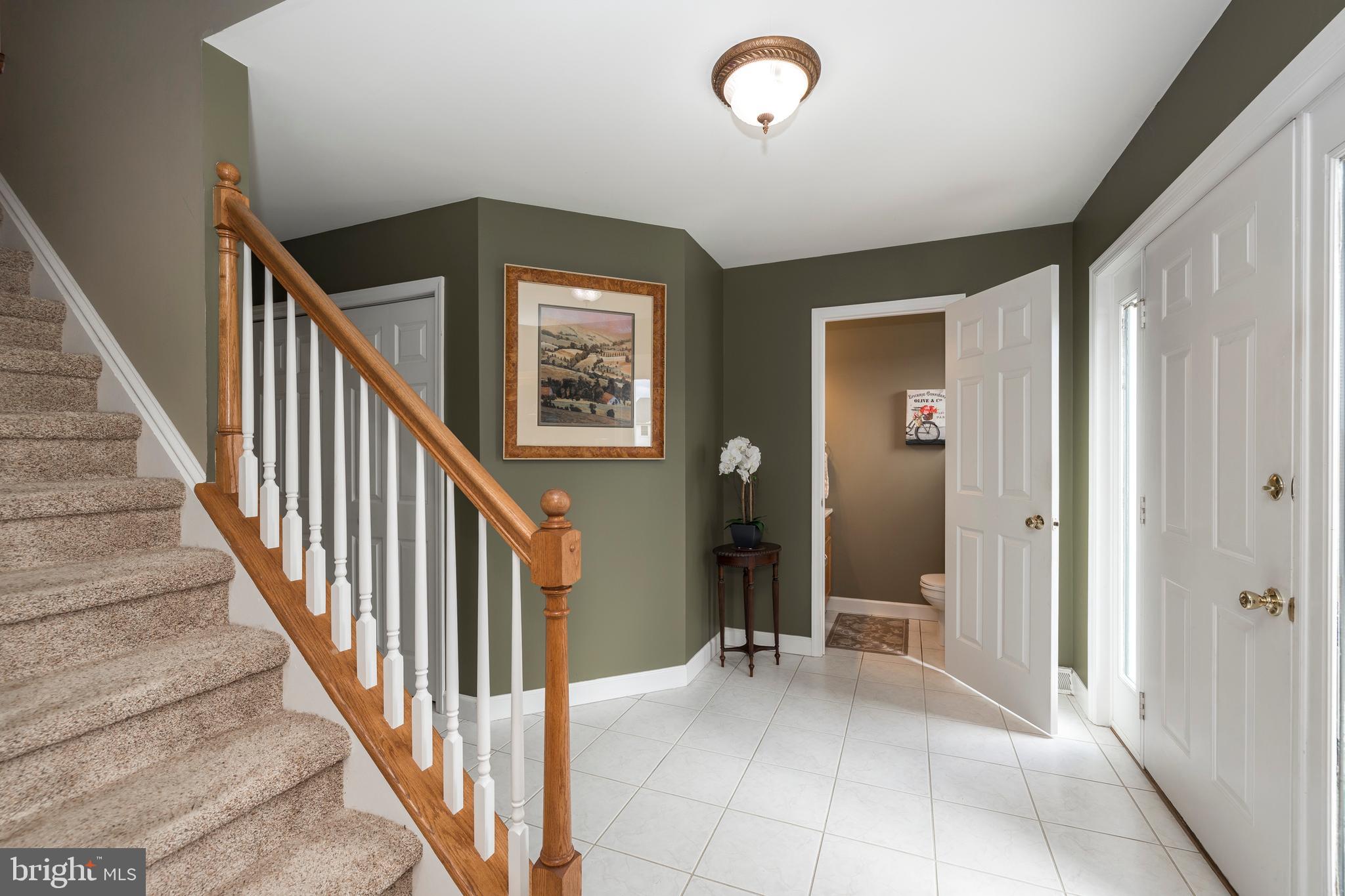42 Cherrytree Lane Pottstown, PA 19464 - Photo 5 of 36