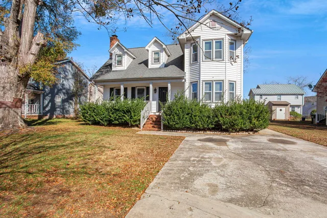 $289,000 | 1703 Crestview Road, Easley, SC 29642