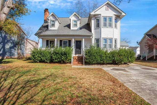 $289,000 | 1703 Crestview Road, Easley, SC 29642