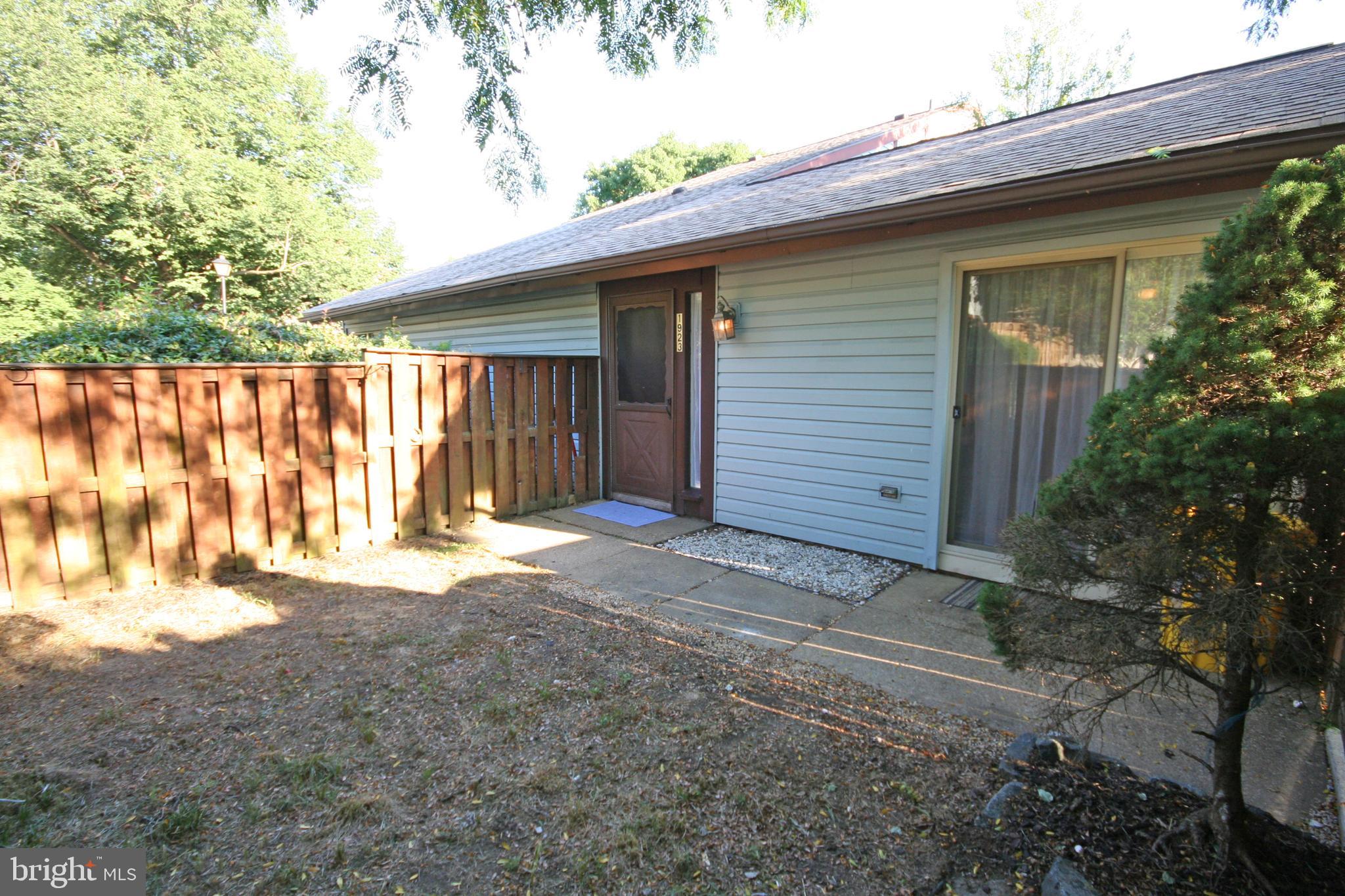 1923 Bellarbor Circle Crofton, MD 21114 - Photo 1 of 40