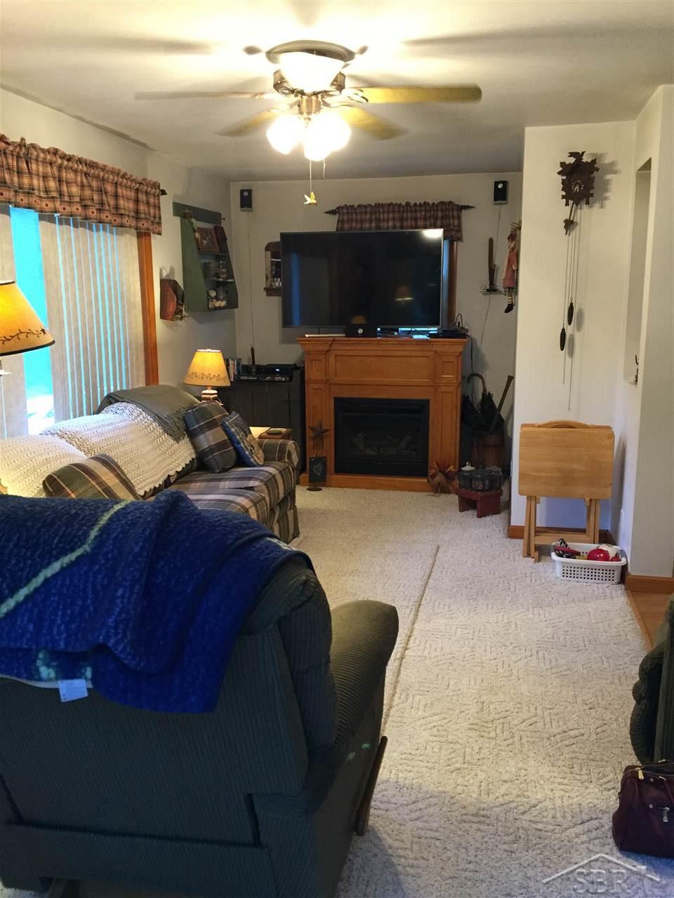 3170 South Graham Road Saginaw, MI 48609 - Photo 2 of 9 31301827-1.JPG