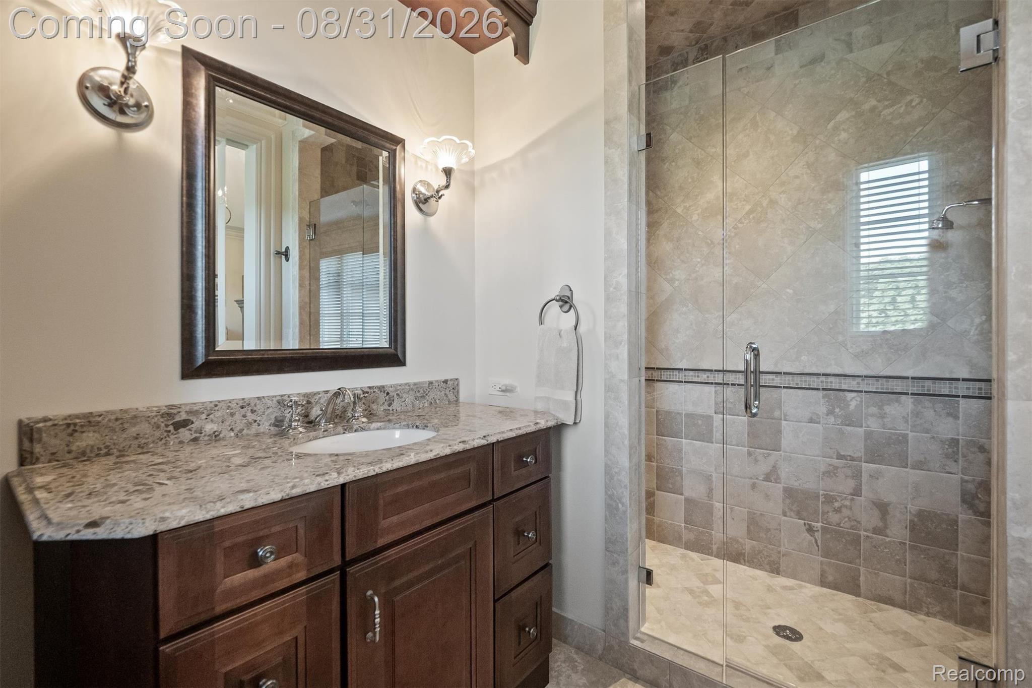 5537 Orchard Ridge Drive Rochester, MI 48306 - Photo 33 of 41 017-Orchard Ridge-19.jpg