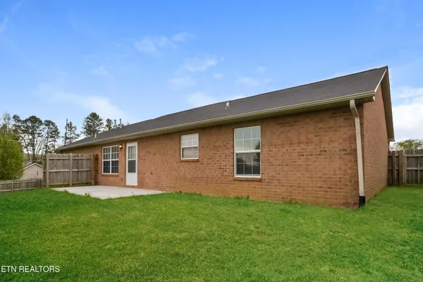 $2,115 | 7101 Majors Landing Lane, Corryton, TN 37721