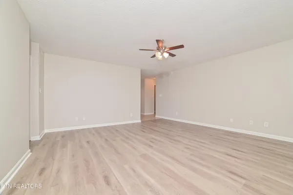 $2,115 | 7101 Majors Landing Lane, Corryton, TN 37721