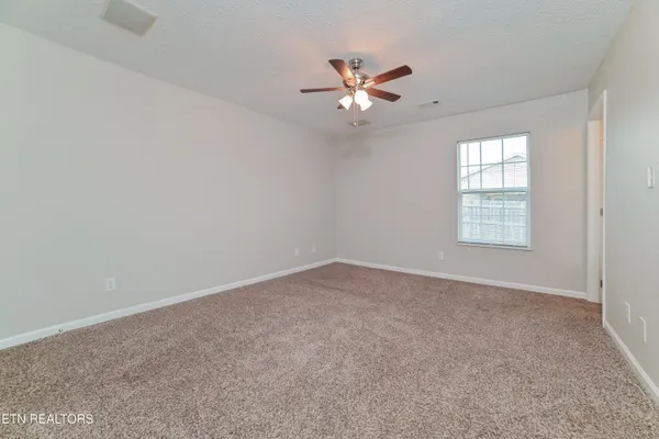 $2,115 | 7101 Majors Landing Lane, Corryton, TN 37721