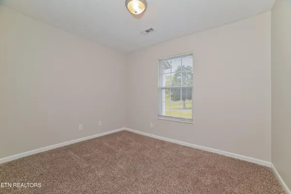 $2,115 | 7101 Majors Landing Lane, Corryton, TN 37721