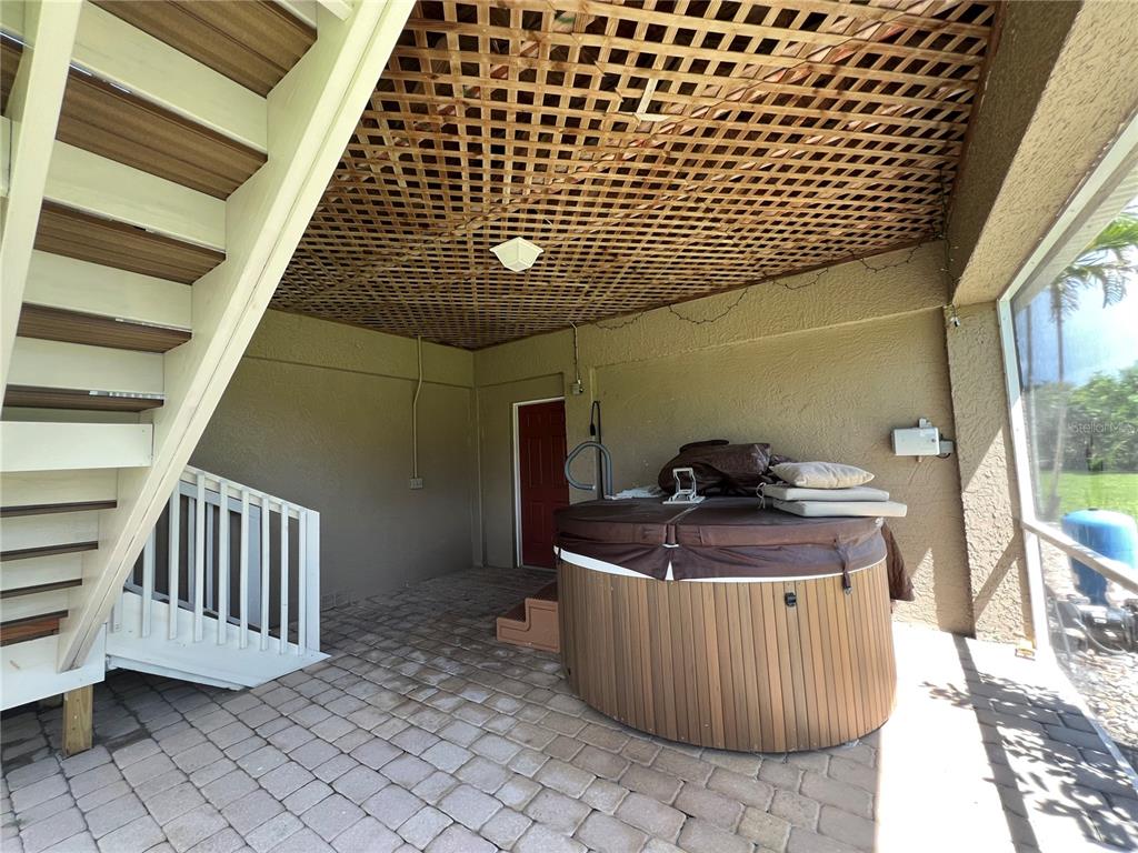 2042 Matecumbe Key Road Punta Gorda, FL 33955 - Photo 10 of 54 Gallery Image 10