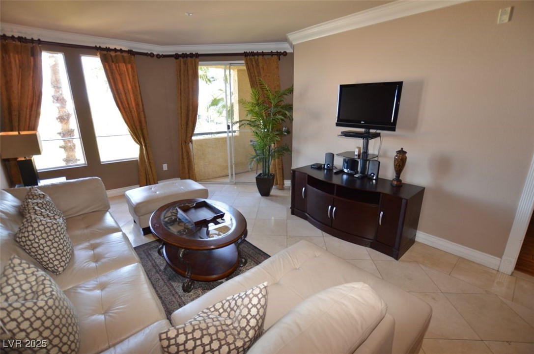 270 East Flamingo Road, Unit 319 Las Vegas, NV 89169 - Photo 11 of 45 Gallery Image 11