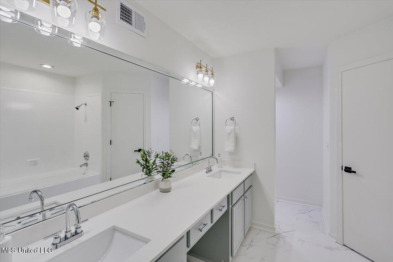 103 Caribbean Cove Clinton, MS 39056 - Photo 16 of 29 18-103 Caribbean Cove