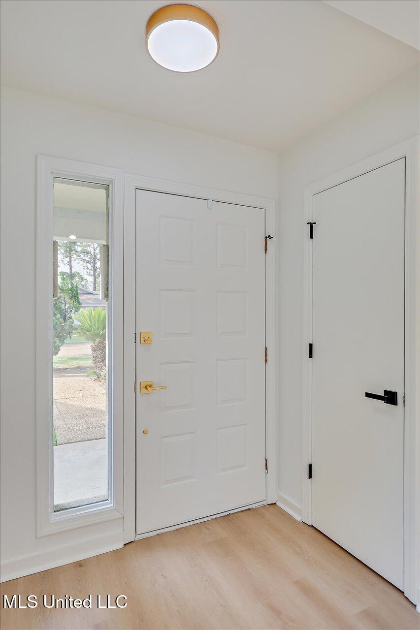 103 Caribbean Cove Clinton, MS 39056 - Photo 3 of 29 04-103 Caribbean Cove