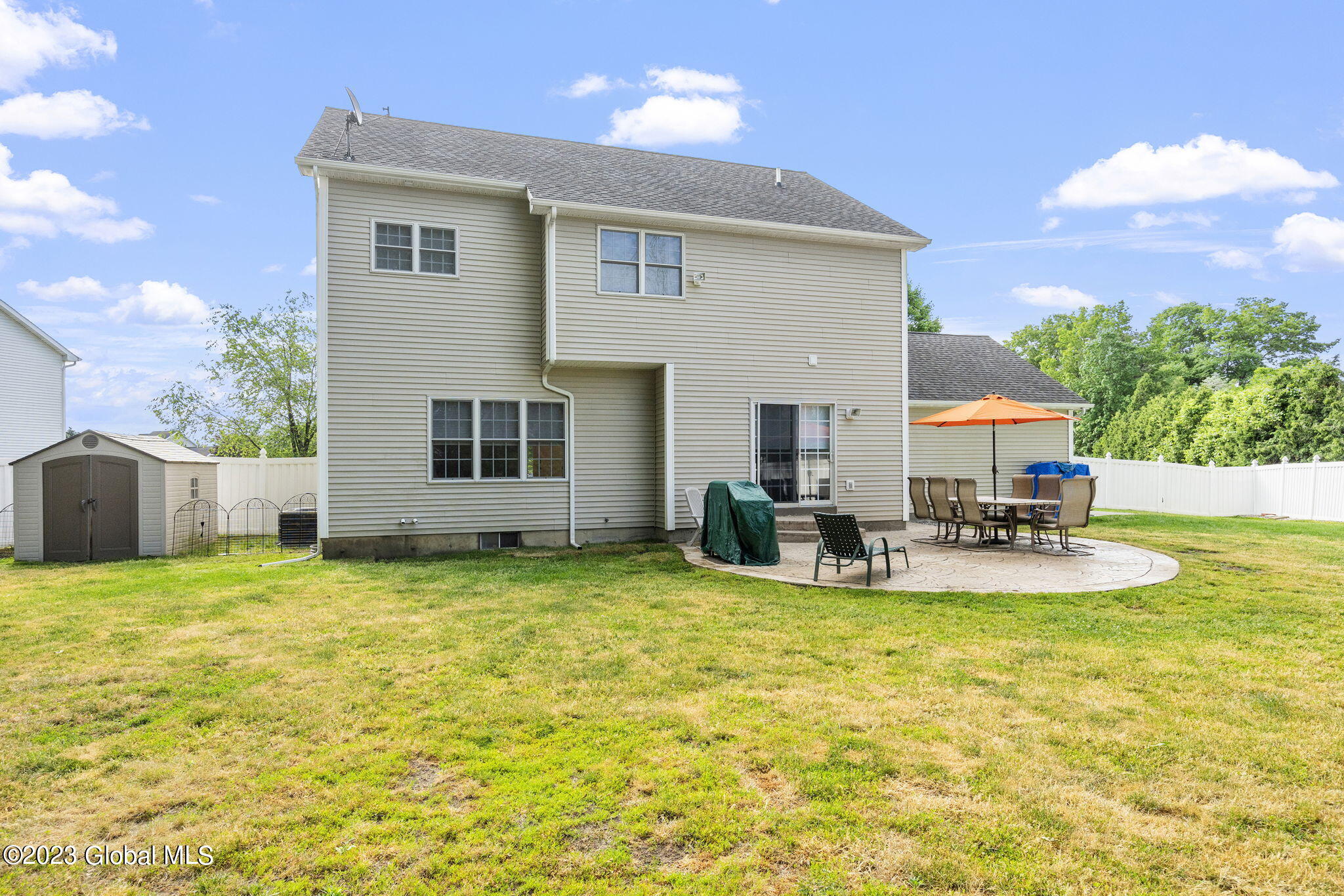 28 Rustyville Road Colonie, NY 12211 - Photo 4 of 40 9-web-or-mls-28-rustyville-rd