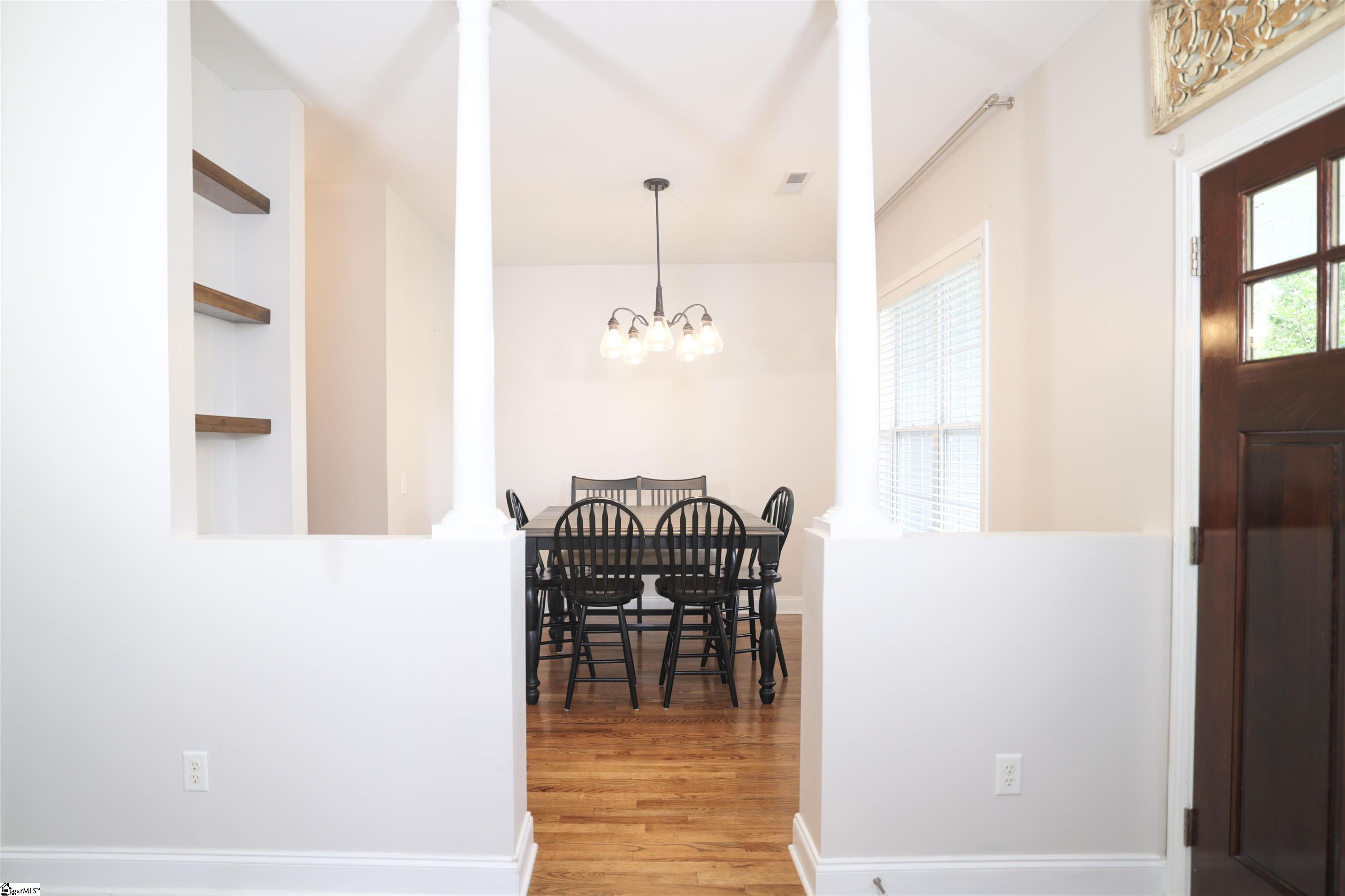105 Ragon Lane Greenville, SC 29609 - Photo 8 of 30 Gallery Image 8