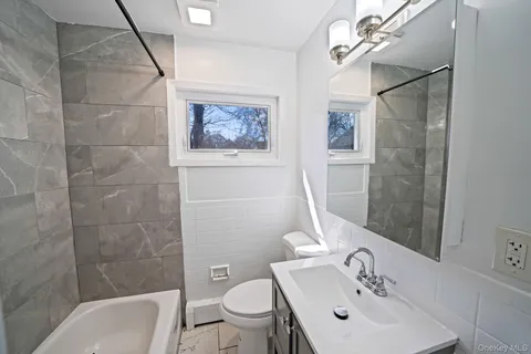 $3,050 | 472 South Ocean Avenue, Patchogue, NY 11772