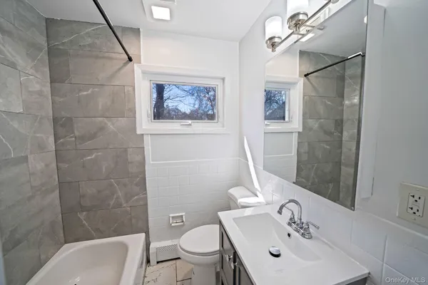 $3,050 | 472 South Ocean Avenue, Patchogue, NY 11772