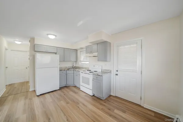 $3,050 | 472 South Ocean Avenue, Patchogue, NY 11772