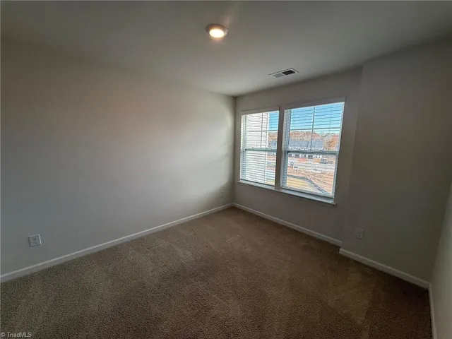 $1,725 | 1563 Amberview Lane, Kernersville, NC 27284