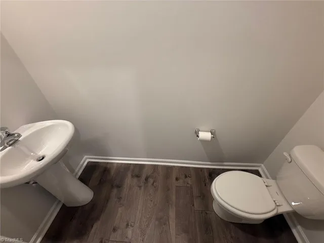 $1,725 | 1563 Amberview Lane, Kernersville, NC 27284