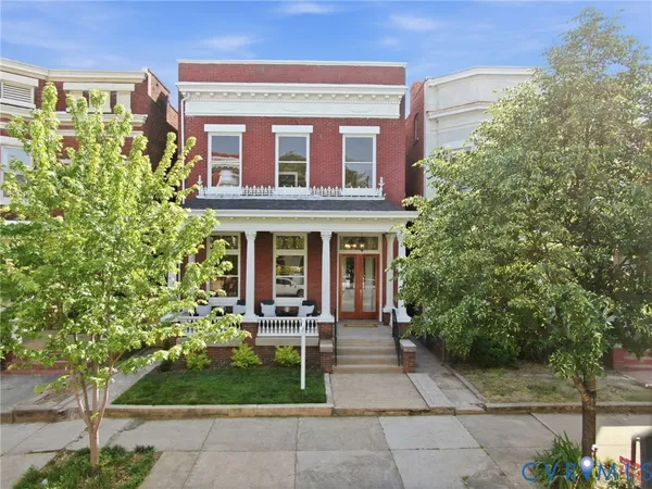 $1,179,950 | 2025 West Grace Street, Richmond, VA 23220
